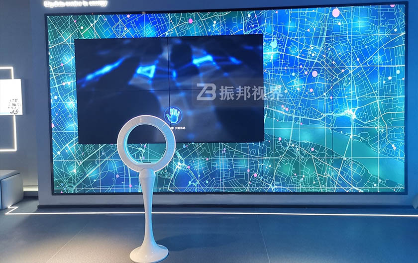 科技展廳中的手勢(shì)識(shí)別展項(xiàng)