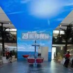 折幕投影裝置究竟有何特點？為何它能成為展覽多媒體的熱門選擇？
