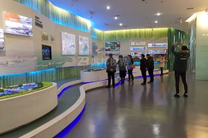 展廳機器人