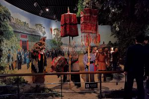 數(shù)字化博物館在設(shè)計與建造中，如何深度呈現(xiàn)文物背后的故事？